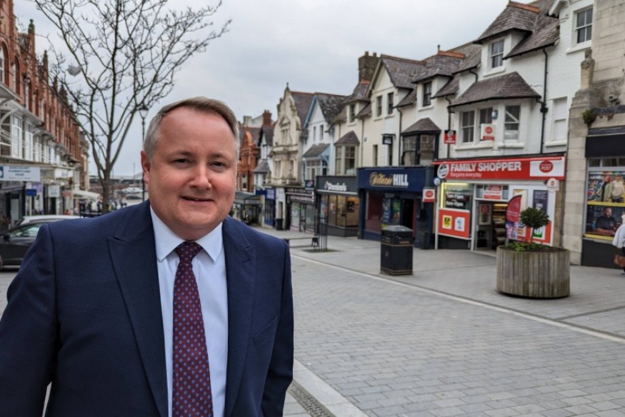Help save Colwyn Bay's town centre urges Clwyd West MS
