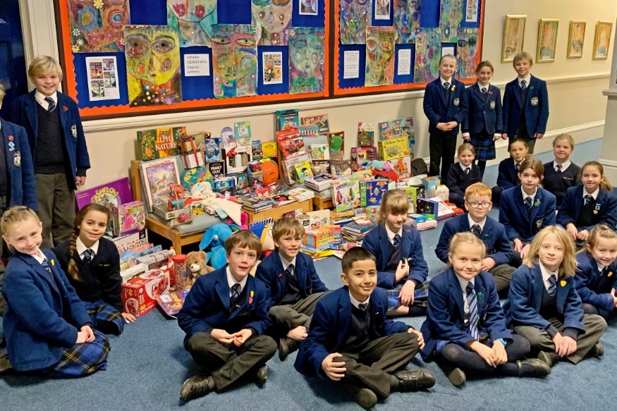School is praised for supporting local Christmas appeal