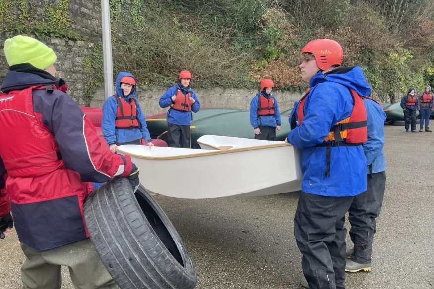 Rhos-on-Sea students build and race their own boats