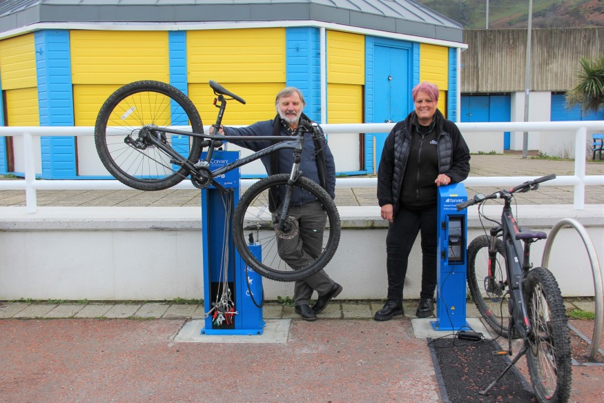 New cycle stations are unveiled along Conwy's coast